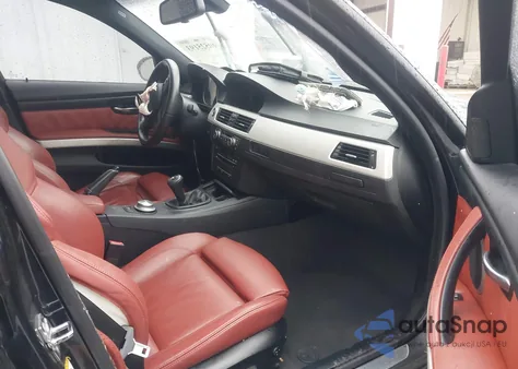 2008 BMW M3 из США, поврежденный, VIN WBSVA935X8E215729